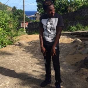 Meet your Posher, Omari